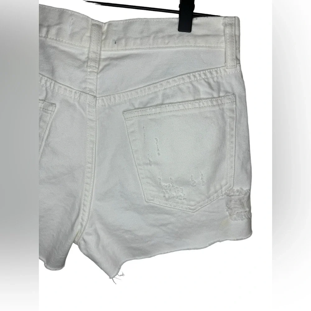 Free People We The Free Sophia Distressed Shorts Size 28 White